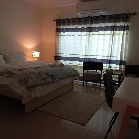 White House Residencia Otel Rawalpindi Dış mekan fotoğraf