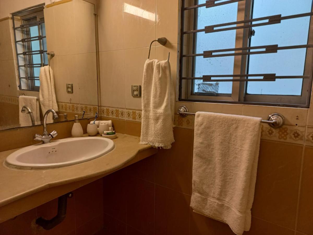 White House Residencia Otel Rawalpindi Dış mekan fotoğraf