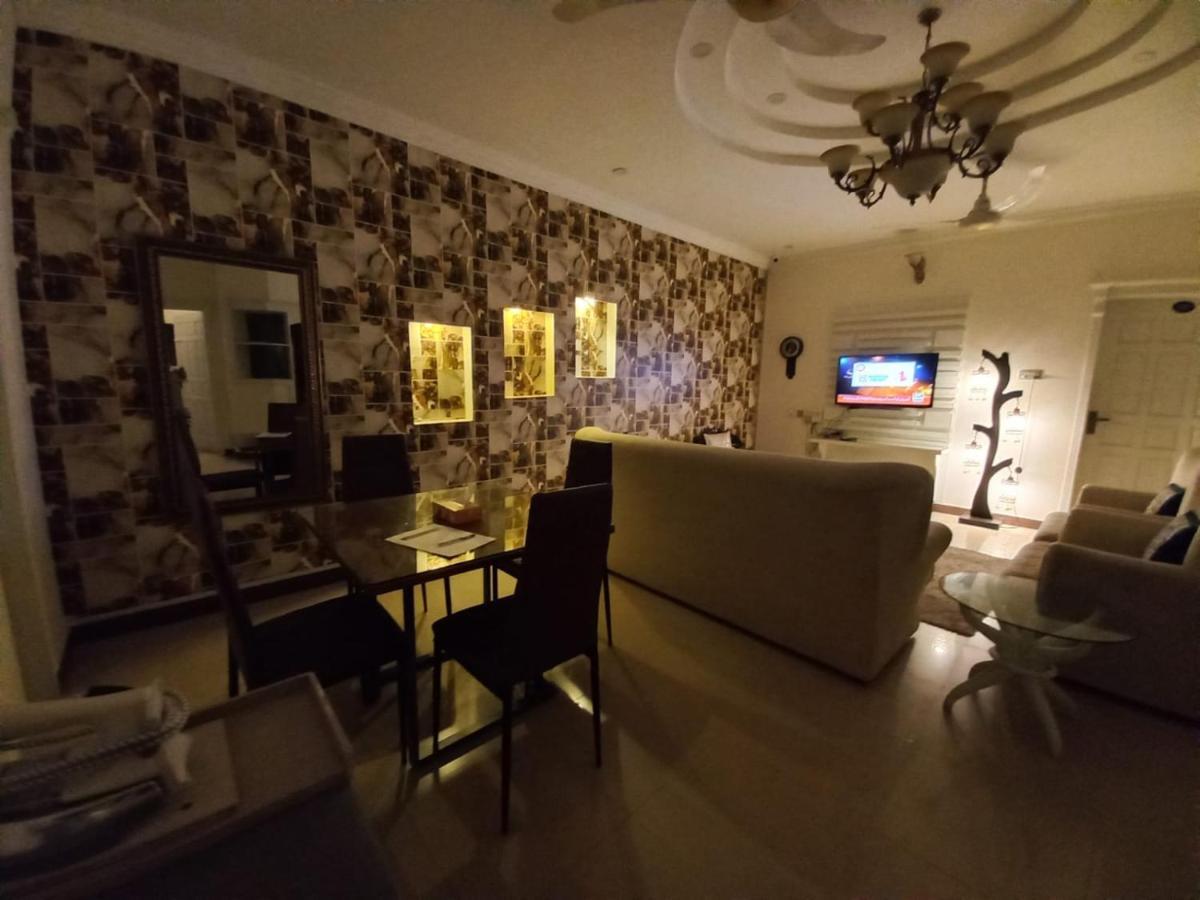 White House Residencia Otel Rawalpindi Dış mekan fotoğraf