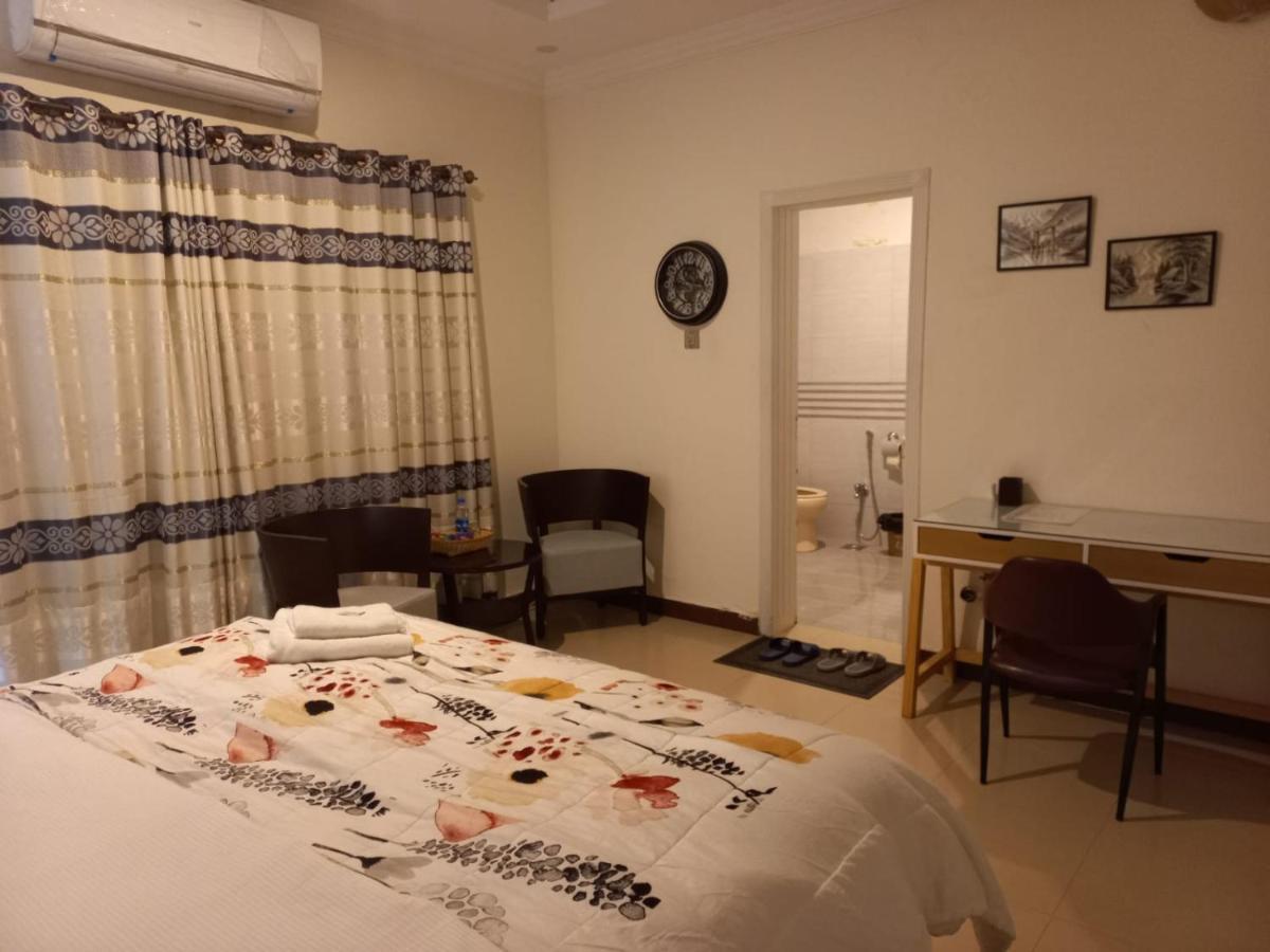 White House Residencia Otel Rawalpindi Dış mekan fotoğraf